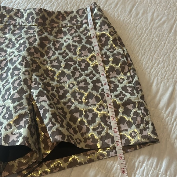 J. Crew Trouser Short in Metallic Leopard Jacquard Size 0 NTW - Picture 9 of 9
